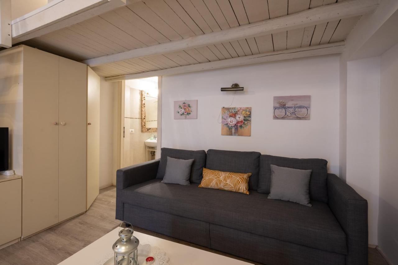 A Due Passi Da S.Pietro E Castel Sant'Angelo Loft Gianicolo Lägenhet Rom Exteriör bild