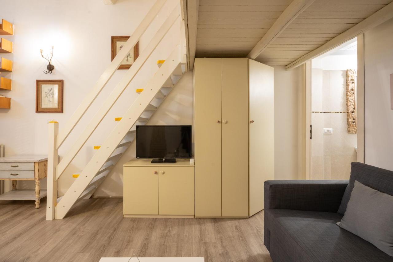 A Due Passi Da S.Pietro E Castel Sant'Angelo Loft Gianicolo Lägenhet Rom Exteriör bild