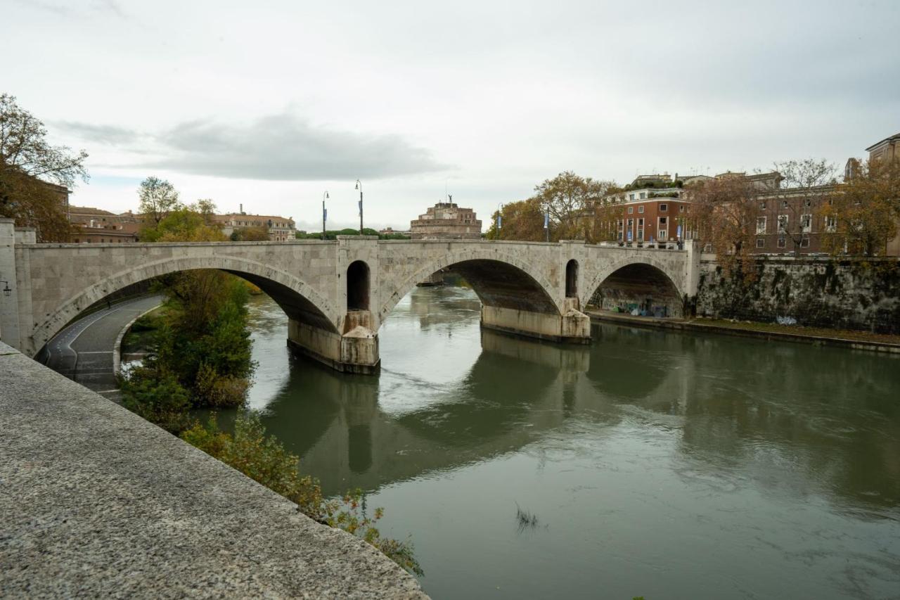A Due Passi Da S.Pietro E Castel Sant'Angelo Loft Gianicolo Lägenhet Rom Exteriör bild